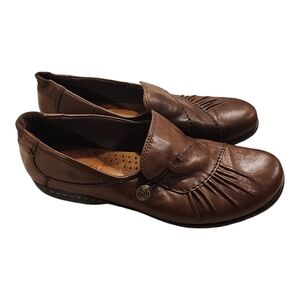 Cobb Hill by New Balance women's Paulette Leather Flat Ballet Women's size 9.5M